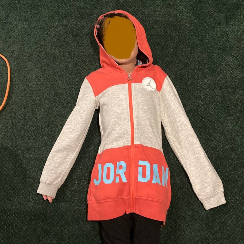 Girls Jordan zip up hoodie size 8/10Y
